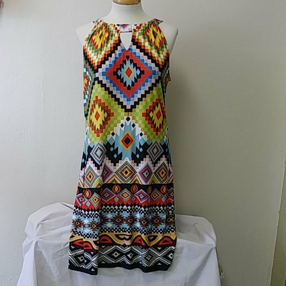 Isle by Melis Kozan vibrent dress